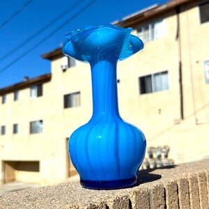 Fenton vintage blue swirl glass vase